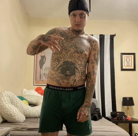 Photo nue de fuite OnlyFans de Brian