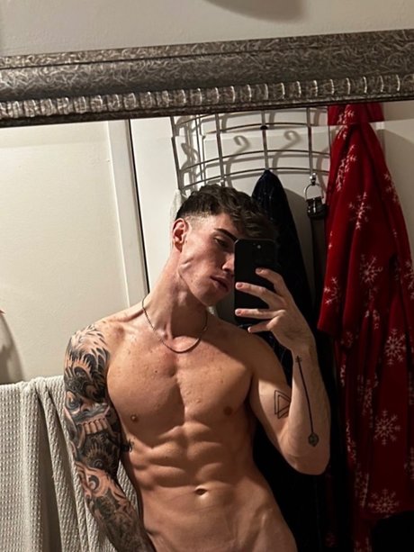 Photo nue de fuite OnlyFans de Asa