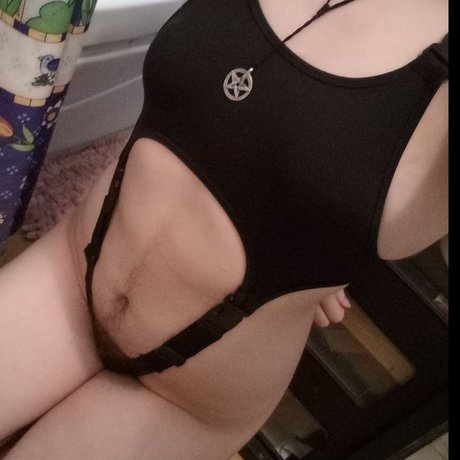 Photo nue de fuite OnlyFans de Gothhole