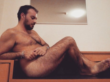 Photo nue de fuite OnlyFans de Lorenzo