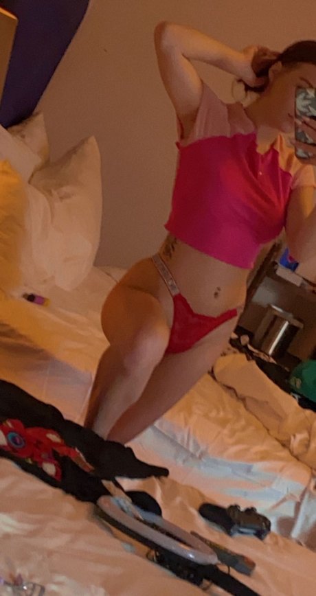 Photo nue de fuite OnlyFans de Fun Size