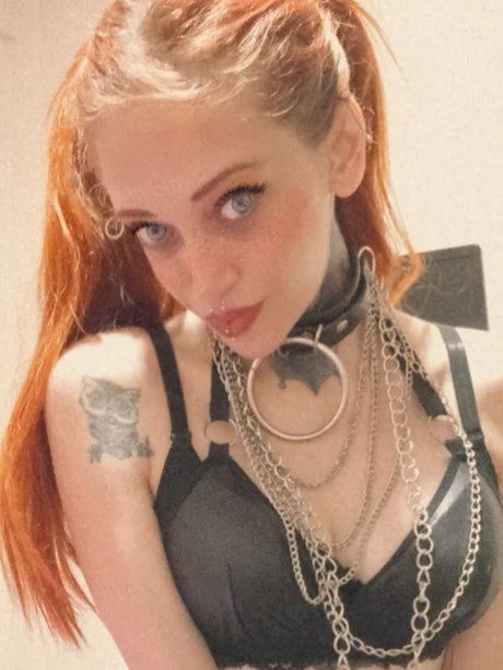 Photo nue de fuite OnlyFans de Siniestra