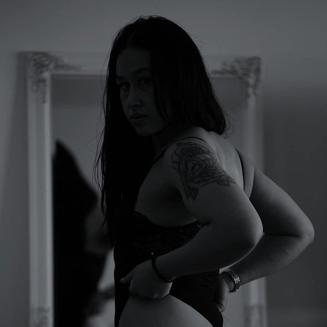 Photo nue de fuite OnlyFans de Nuunu