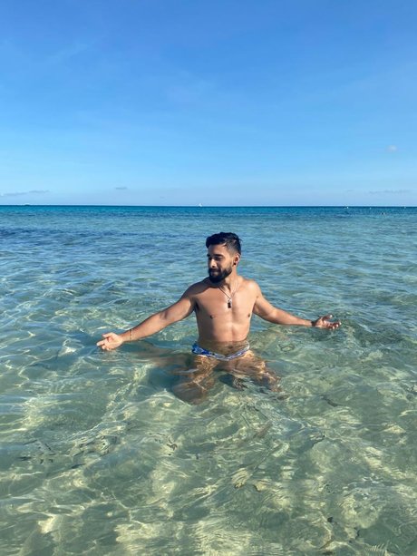 Photo nue de fuite OnlyFans de Luis Gm