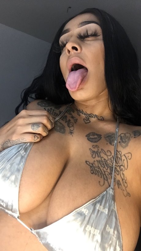 Photo nue de fuite OnlyFans de Adri