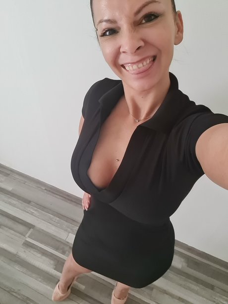 Photo nue de fuite OnlyFans de Corina
