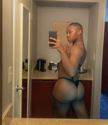 Photo nue de fuite OnlyFans de Kitten
