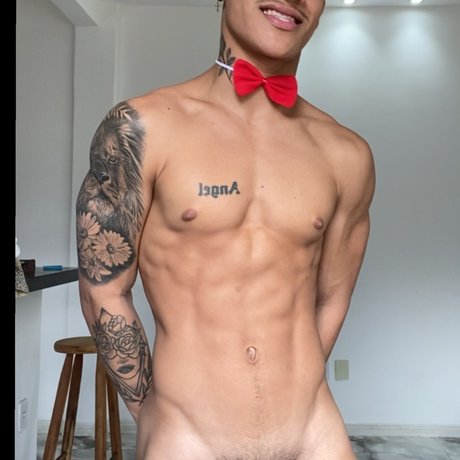 Photo nue de fuite OnlyFans de Henrique Silva