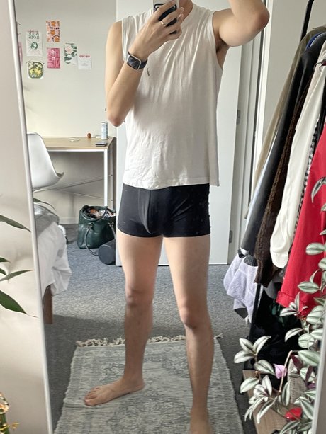  Pole