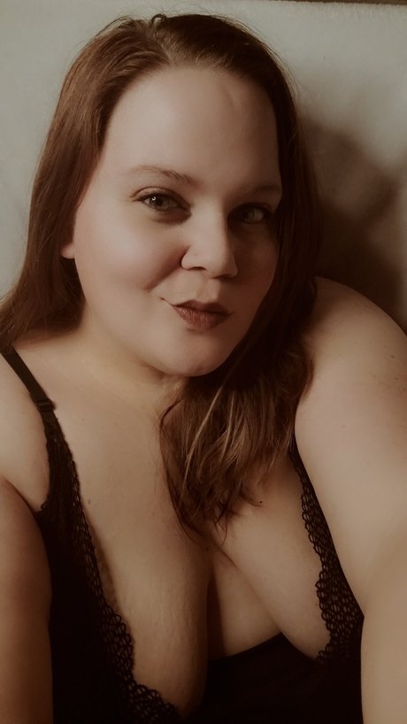 Photo nue de fuite OnlyFans de Phoenix Allan