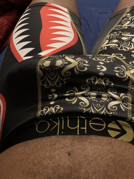Photo nue de fuite OnlyFans de Pussythroatexperience
