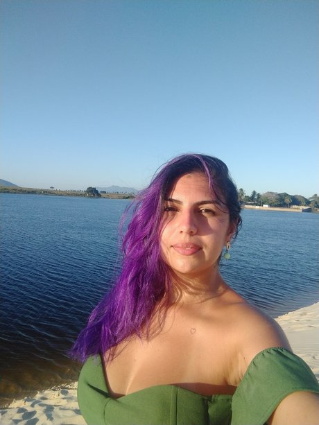 Photo nue de fuite OnlyFans de Nathalia Oliveira De Sousa