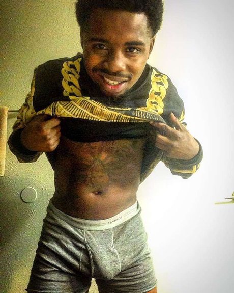Photo nue de fuite OnlyFans de Darius Bates