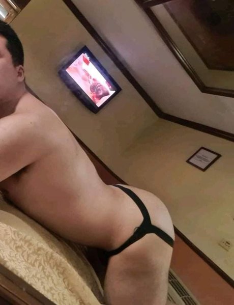Photo nue de fuite OnlyFans de Mario Rmz