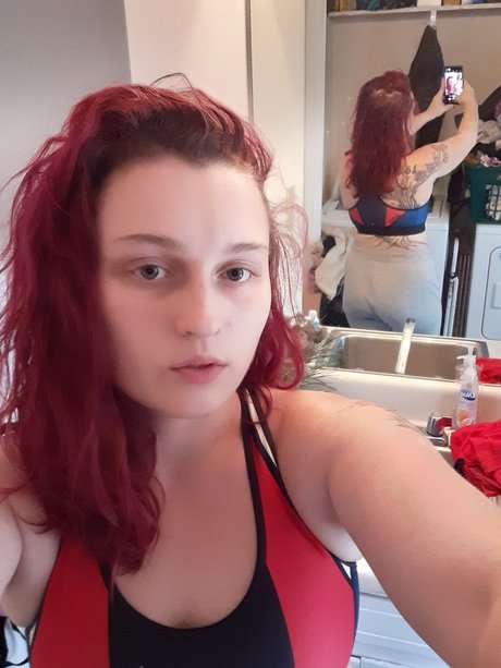 Photo nue de fuite OnlyFans de Riley Nahhhifyoureo20