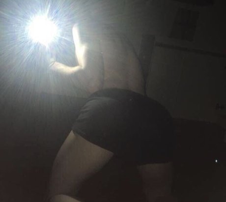 Photo nue de fuite OnlyFans de Richardbby