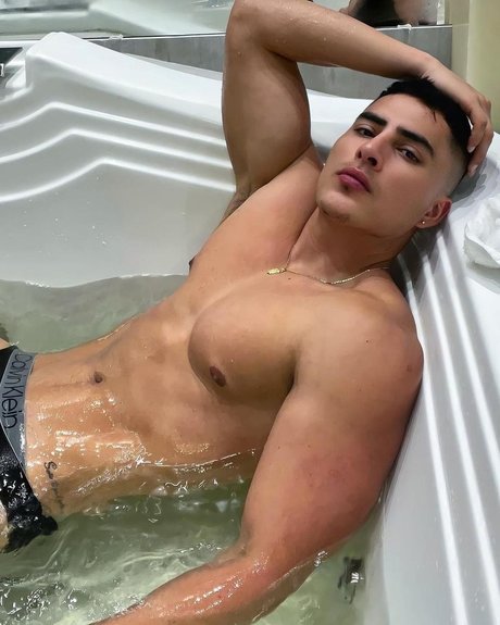 Photo nue de fuite OnlyFans de Ricardofar