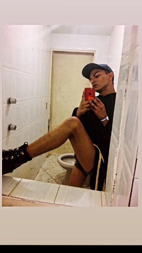 Photo nue de fuite OnlyFans de Kevin