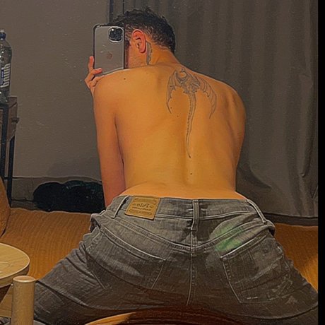 Photo nue de fuite OnlyFans de Reign Flinch
