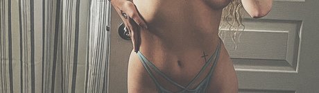 Photo nue de fuite OnlyFans de Raven Phoenix