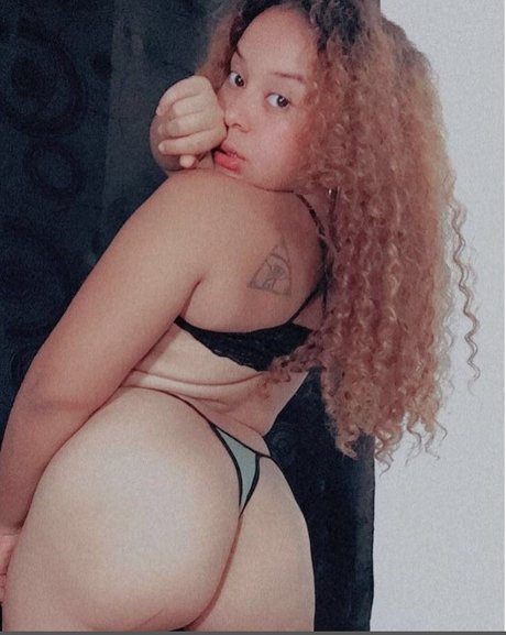 Photo nue de fuite OnlyFans de Raquel 