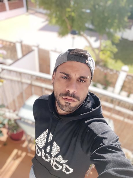 Photo nue de fuite OnlyFans de Manuel
