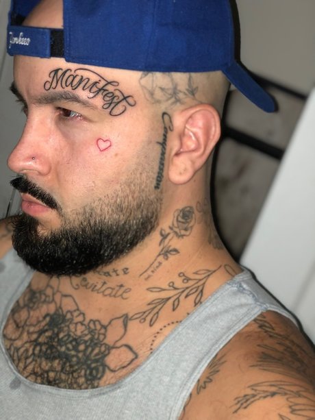 Photo nue de fuite OnlyFans de Manny Torres