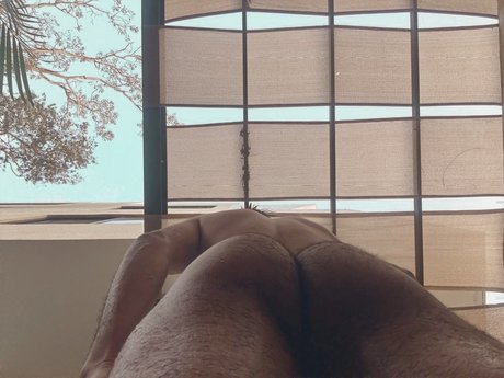 Photo nue de fuite OnlyFans de Ariel