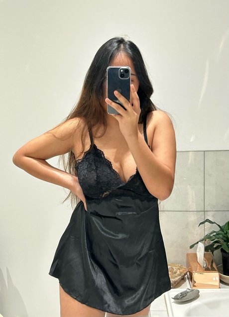 Photo nue de fuite OnlyFans de Kathieelin