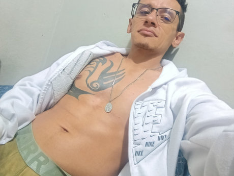 Photo nue de fuite OnlyFans de Ron69steven
