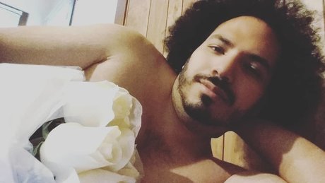 Photo nue de fuite OnlyFans de Romantic Romeo