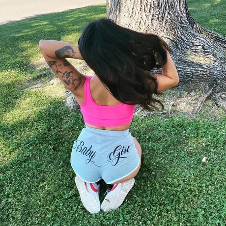 Photo nue de fuite OnlyFans de Baby Girl