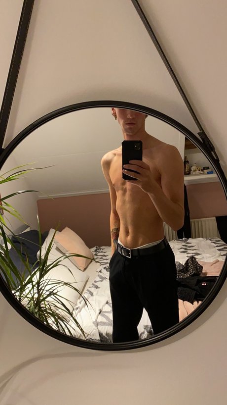 Photo nue de fuite OnlyFans de Martien Jackson
