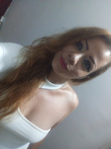 Photo nue de fuite OnlyFans de Marpi38