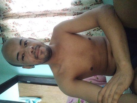 Photo nue de fuite OnlyFans de Marlan Silva