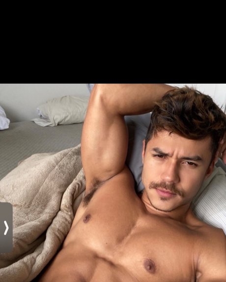 Photo nue de fuite OnlyFans de Mark