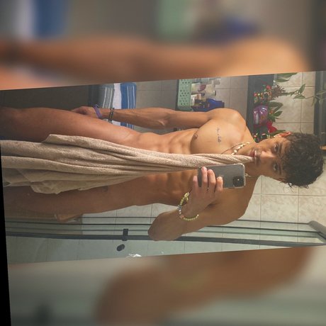 Photo nue de fuite OnlyFans de Mark Ferrera