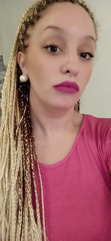 Photo nue de fuite OnlyFans de Anita