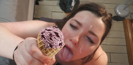 Photo nue de fuite OnlyFans de Ash