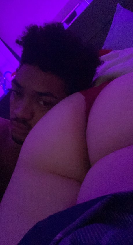 Photo nue de fuite OnlyFans de Bai And Beezy