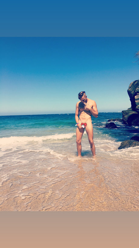 Photo nue de fuite OnlyFans de Max