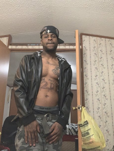 Photo nue de fuite OnlyFans de Maw Fetty 2d