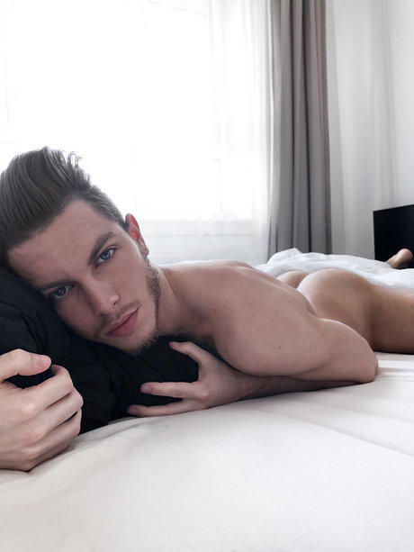Photo nue de fuite OnlyFans de Mattia Holmes