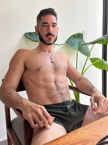 Photo nue de fuite OnlyFans de Nicolas Matthias