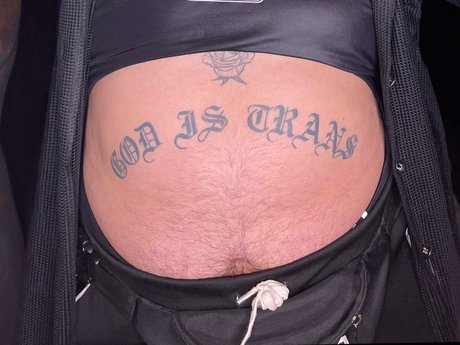 Photo nue de fuite OnlyFans de Mason Rose Trans Daddy