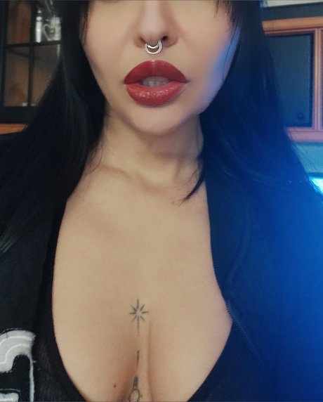 Photo nue de fuite OnlyFans de Mashareal84