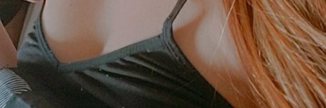 Photo nue de fuite OnlyFans de Marijuana Pre Madana
