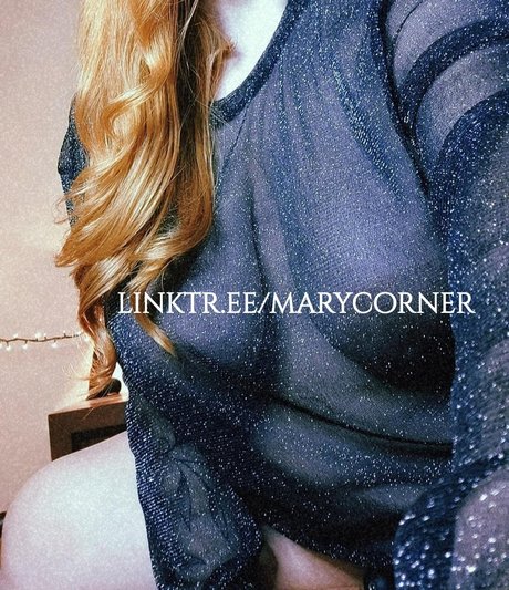 Photo nue de fuite OnlyFans de Mary Corner