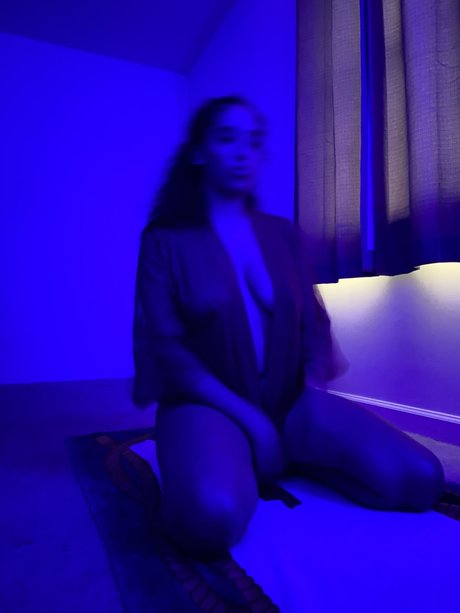 Photo nue de fuite OnlyFans de Medusa West