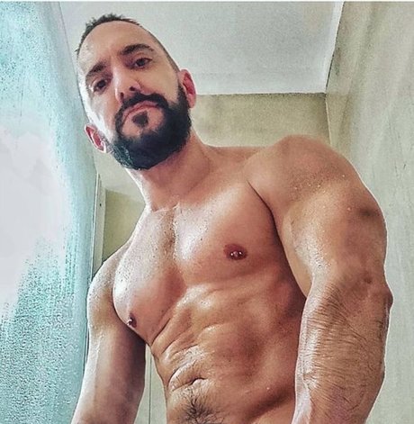 Photo nue de fuite OnlyFans de Beardedalv
